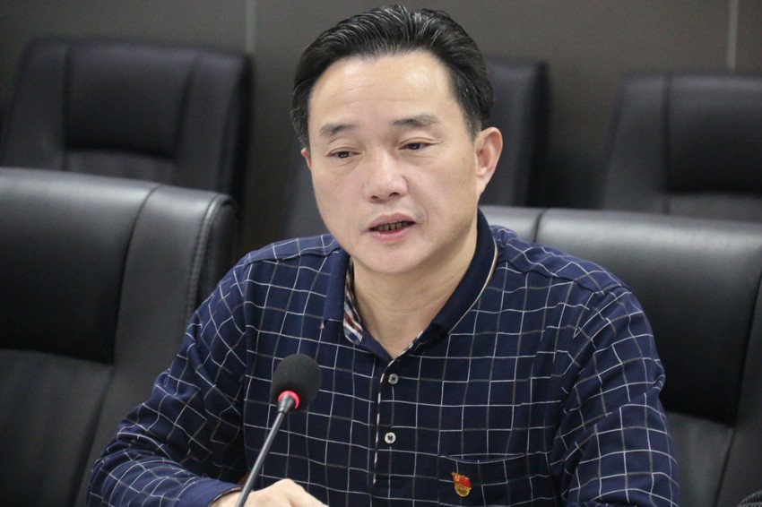 饒金才同志發(fā)言.jpg